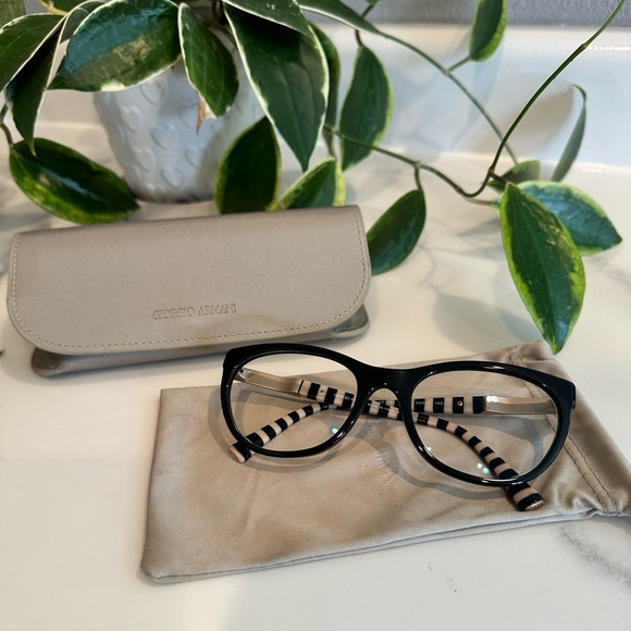 Giorgio Armani Womens Glasses -Lightly Worn - Picture 3 of 5